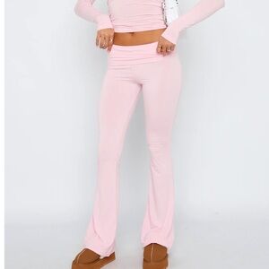White Fox Don’t You Worry Yoga Flare Pants Baby Pink size S brand new with tag
